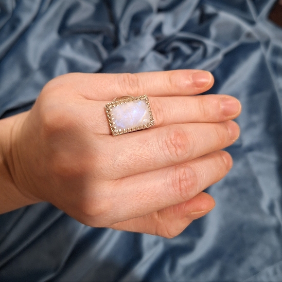 Moonstone Square Statement Ring Size 7 Sterling Silver 925 Big Stone Split Band - Picture 12 of 16